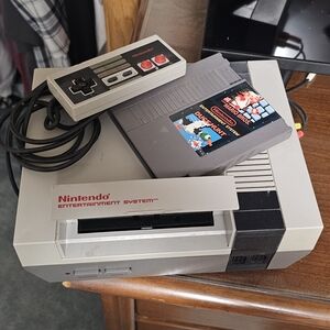Nintendo Entertainment System Console - Gray